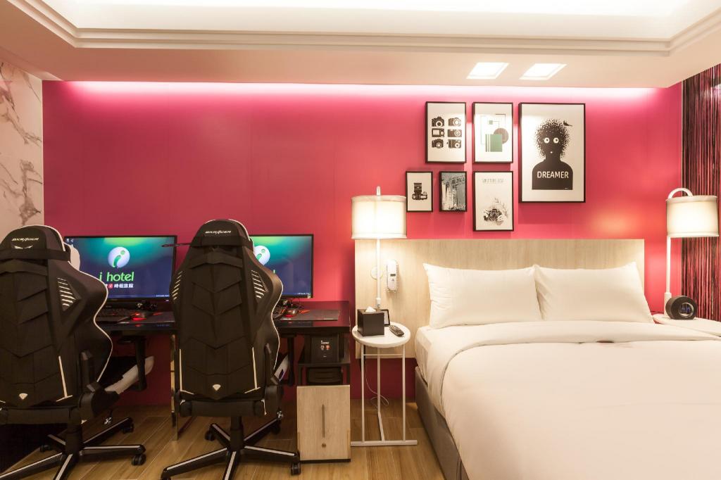 Gaming Hotel